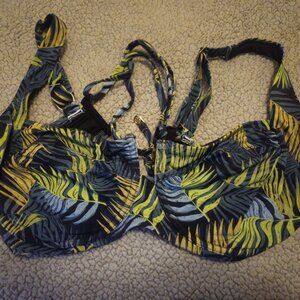 Essential Full-Coverage Bikini Top 38DD